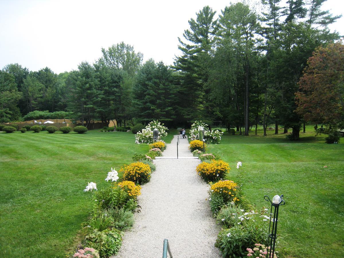 Seven Hills Inn Lenox Exterior foto