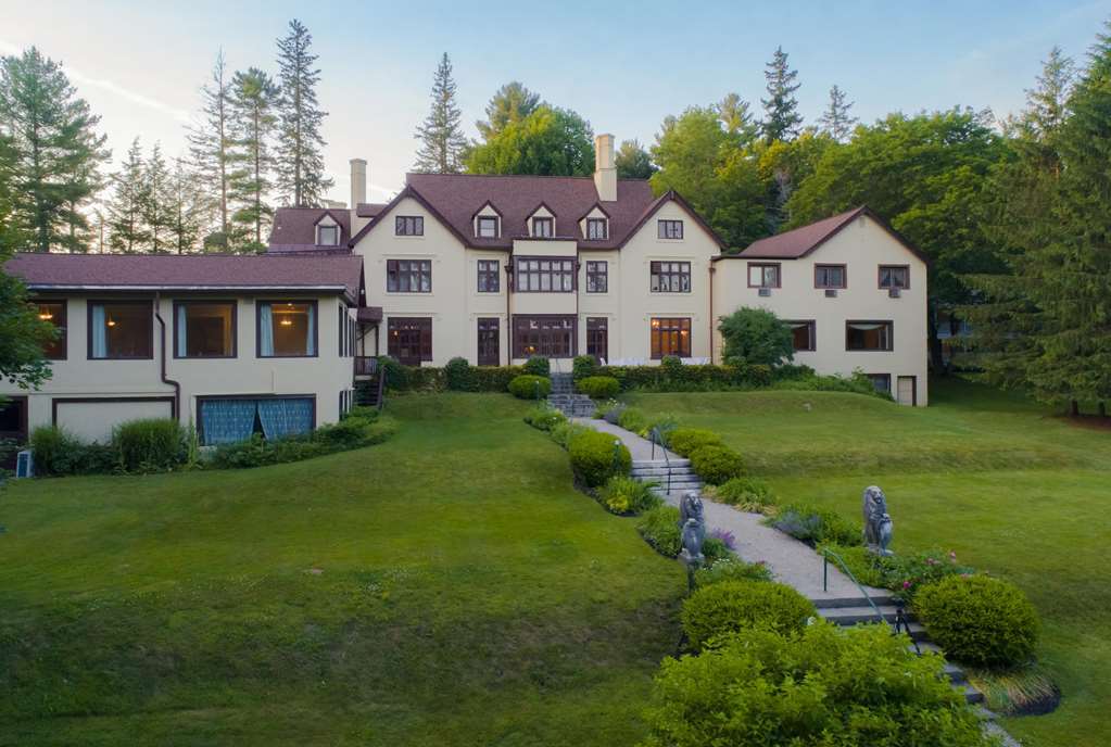 Seven Hills Inn Lenox Exterior foto